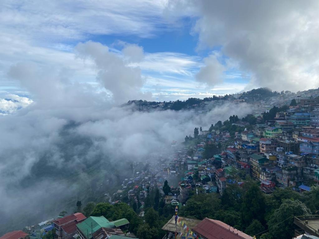 Norbu Thungkar Homestay Дарджилинг Экстерьер фото